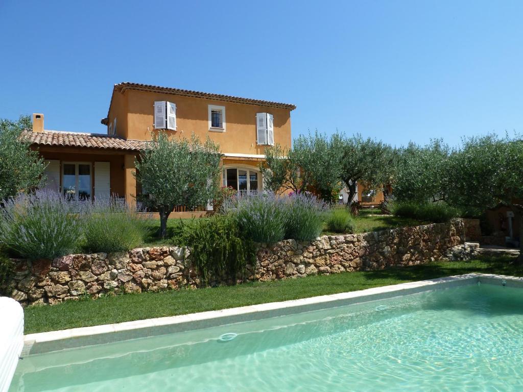 Bed and Breakfast Mas De L'Olivette Cotignac Exteriér fotografie